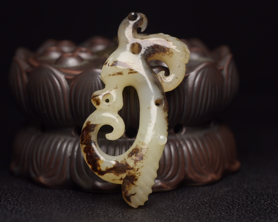 旧蔵 和田玉彫 豬龍 根付 中国古玩 骨董品 時代物 稀少唐物拍卖