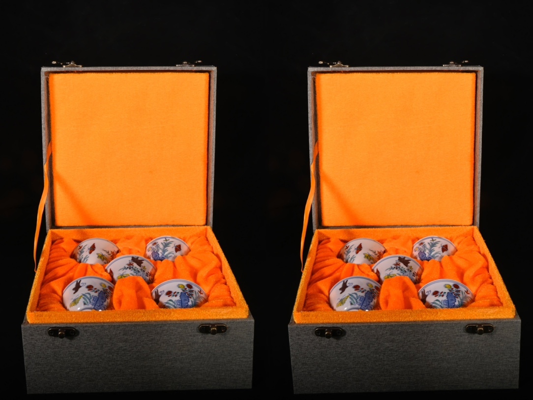 旧蔵 明代 成化 斗彩 三秋杯 一套 古陶瓷品 陶藝 古擺件 古置物 中国古玩 骨董品 時代物 稀少唐物拍卖