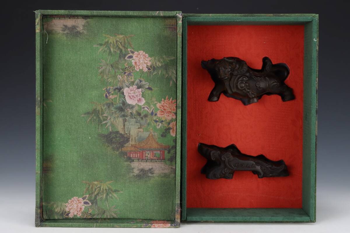 旧蔵 沈香木彫 牛氣衝天 擺件 古擺件 古置物 中国古玩 骨董品 時代物 稀少唐物拍卖