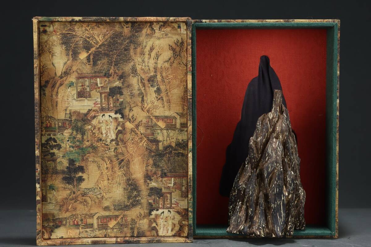 旧蔵 沈香木彫 山子 擺件 古擺件 古置物 中国古玩 骨董品 時代物 稀少唐物拍卖