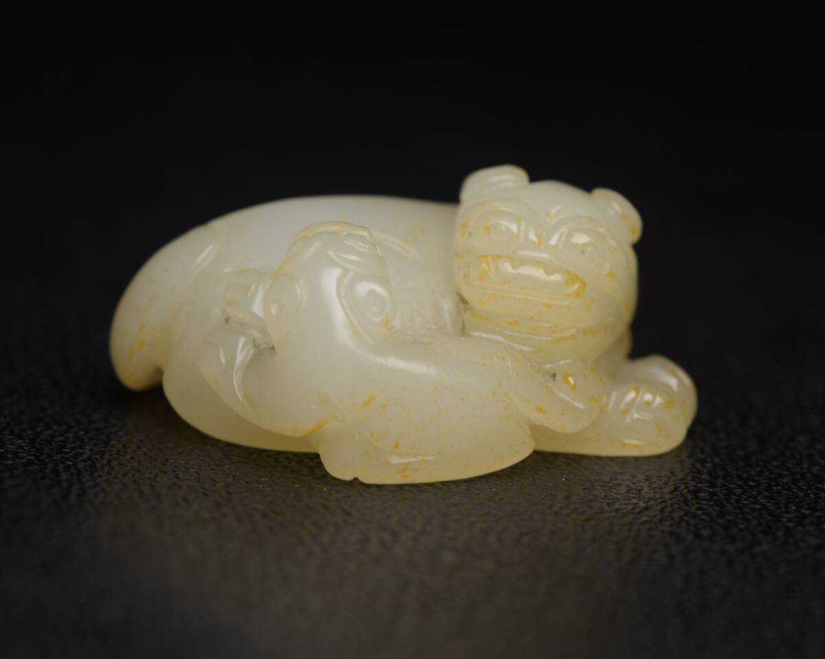 旧蔵 和田玉彫 子母獸 根付 中国古玩 骨董品 時代物 稀少唐物拍卖