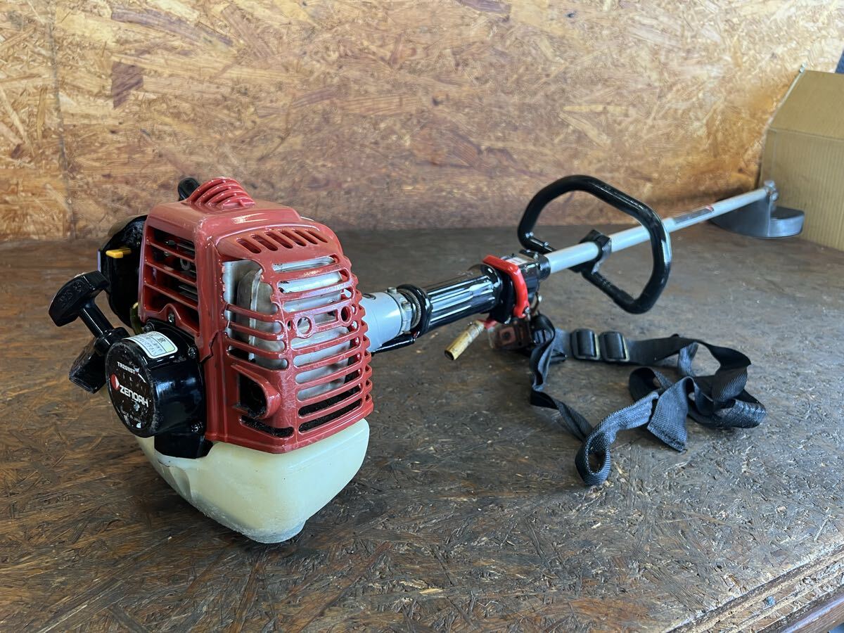 【11】1 ●草刈機 ゼノア TR2611STEZ TR2611 ループハンドル 肩掛式 刈払機 刈取機 芝刈機 芝刈り機 草刈り機 肩掛け 現状品拍卖