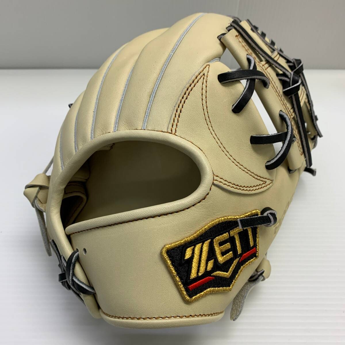 ゼット ZETT プロステイタス 軟式 大人 一般 二塁手・遊撃手用 グローブ グラブ 右投げ BRGB30766 タグ付き グローブ袋付き 野球 6897拍卖