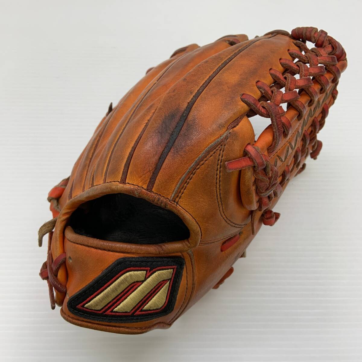 ミズノ MIZUNO ビクトリーステージ 硬式 大人 一般 オールラウンド グローブ グラブ 右投げ 2GW16106 中古品 野球 7061拍卖