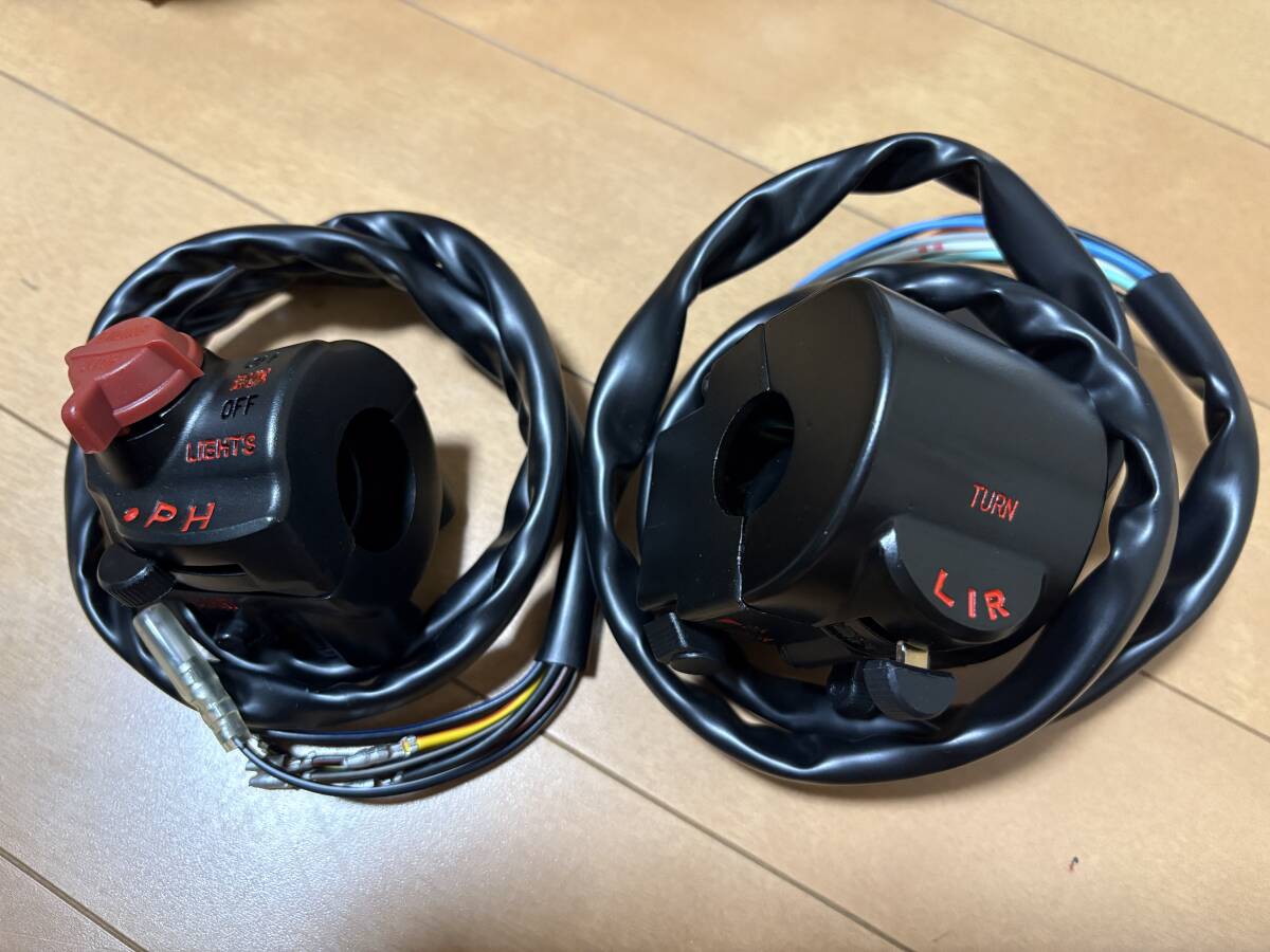 CB750Four ハンドルスイッチセット 左右 新品未使用 社外品 HONDA (CB750Four K4以降)拍卖