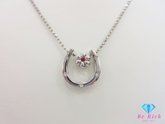 スワロフスキー SWAROVSKI クリスタル 馬蹄 ホースシュー モチーフ ネックレス ペンダント クリスタル アクセサリー【中古】 ba3162拍卖