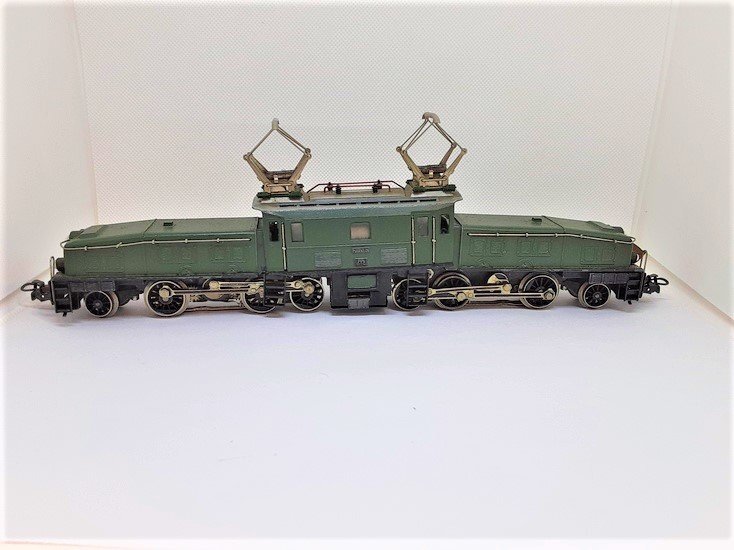★1円スタート メルクリン MARKLIN 3015 HOゲージ 凸型 スイス連邦鉄道 電気機関車 クロコダイル 動作未確認【中古】 dgs4748拍卖