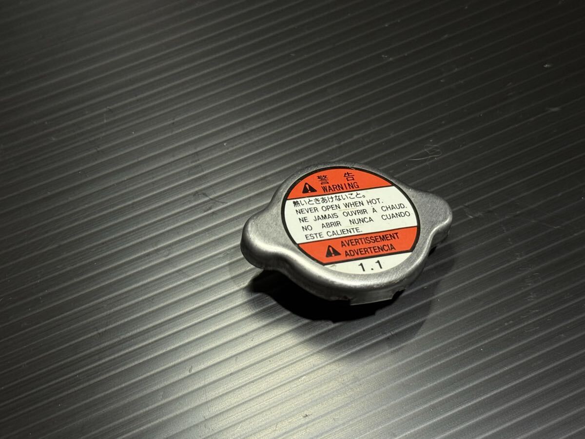 GSX-R600 ラジエターキャップ!K8 K9 L0スズキ 純正 中古 バイク 部品 GSX-R750 09~11年 車検 Genuine ラジエータ拍卖