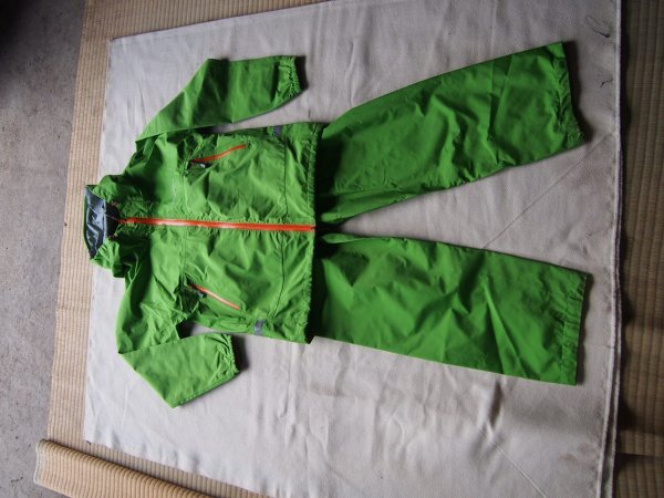 Mont-Bell モンベル Jr レインウェア 上下 サイズ 130 #23拍卖