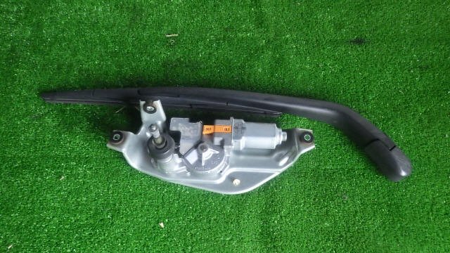 akurudepa H23年 フリードスパイク DBA-GB4 リア ワイパー モーター 76710-SYY-003拍卖