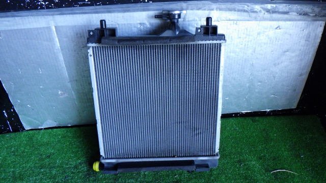 akurudepa H23年 モコ DBA-MG33S ラジエータ ラジエター R06A 21400-4A00K拍卖