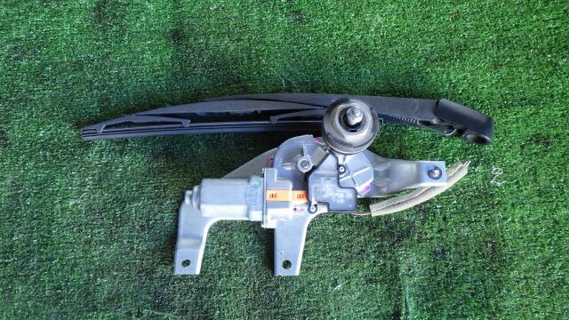 akurudepa H20年 パレット DBA-MK21S リア ワイパー モーター 38810-82K00拍卖