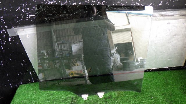 akurudepa H26年 スペーシア DBA-MK32S リア 左 ドア ガラス 84504-81M10拍卖