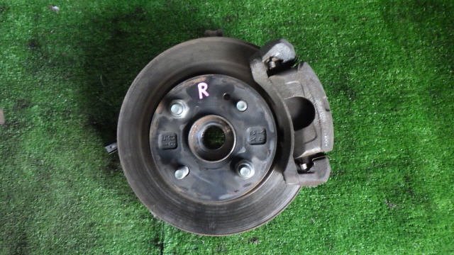 akurudepa H24年 デミオ DBA-DE3FS 右 フロント ナックル ハブ ZJVEM D651-33-021A拍卖