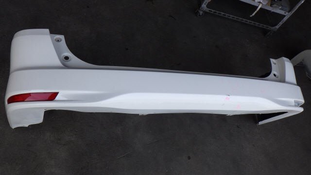 akurudepa H23年 セレナ DBA-FC26 リア バンパー 85022-1VAMA 白パール QAB拍卖