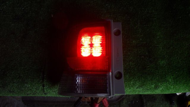 akurudepa H25年 タント DBA-L375S 左 テール ランプ ライト 81560-B2430 LED ICHIKO D109拍卖