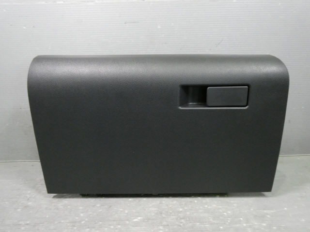 ハリアー 6BA-MXUA80 グローブBOX 令和7年 グレード【G】 1kurudepa拍卖