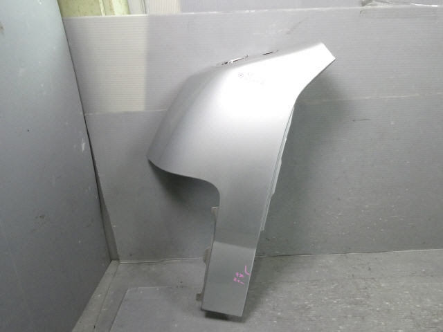 キャラバン LDF-VWE25 F フロント 左 コーナーパネル 61261-VX60A シルバー K23 平成23年 1kurudepa拍卖