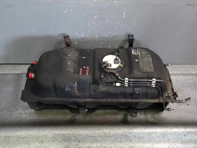 キャラバン LDF-VWE25 燃料 フューエル タンク 17202-VZ20B 平成23年 1kurudepa拍卖