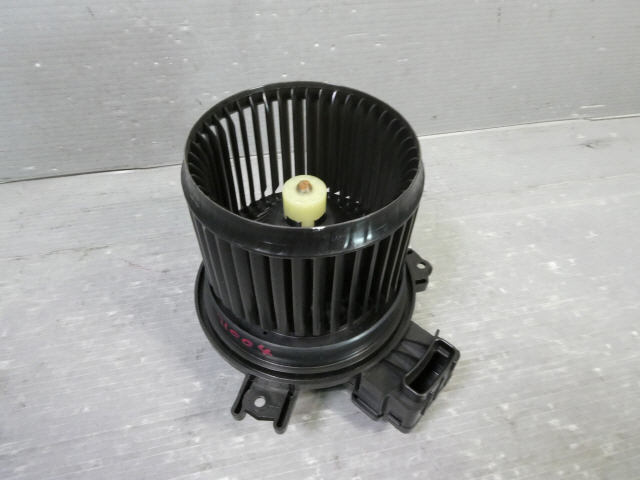 ワゴンR 5BA-MH85S ヒーターブロアモーター 令和3年 グレード【FA】 1kurudepa拍卖