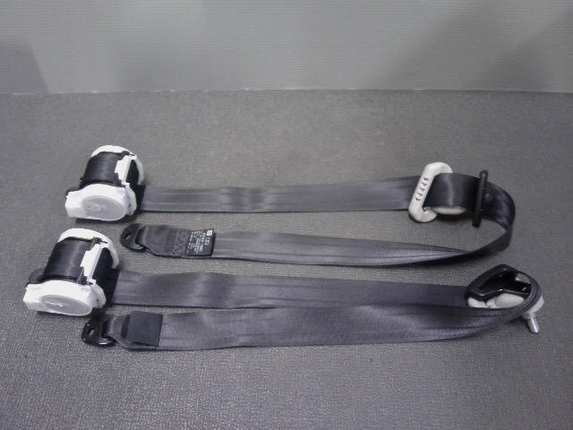 5kurudepa R2年 スペーシア DAA-MK53S リア シート ベルト MM53S カスタムGS 4WD 32913拍卖