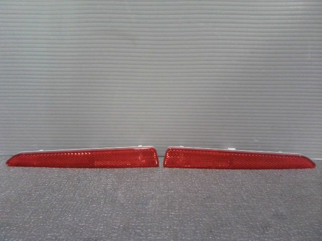 5kurudepa R1年 ルーミー DBA-M900A リア バンパー リフレクター M910A M900S 2WD XS 33012拍卖