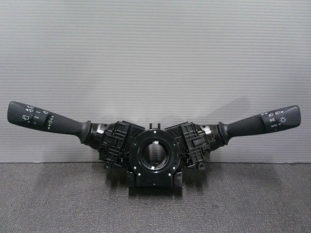 5kurudepa R1年 タンク DBA-M910A ディマー レバー スイッチ ライト ワイパー M900A M910S 4WD G-COZY テスト済 33107拍卖