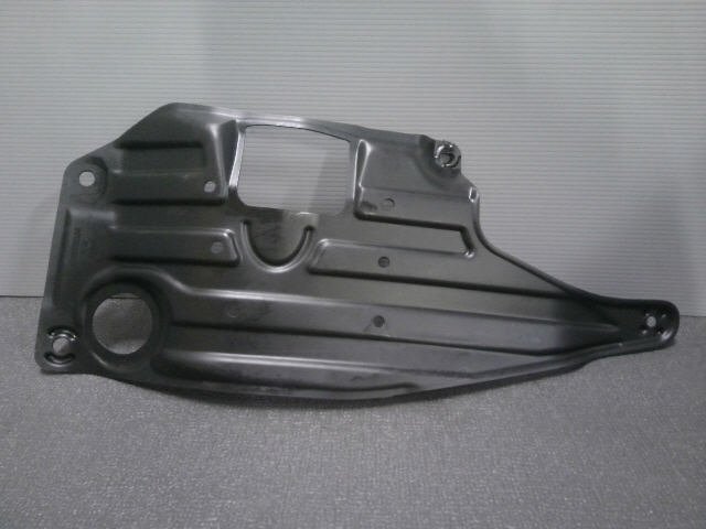 5kurudepa R6年 N-BOX 6BA-JF6 エンジン アンダー カバー JF5 カスタム 4WD 33206拍卖