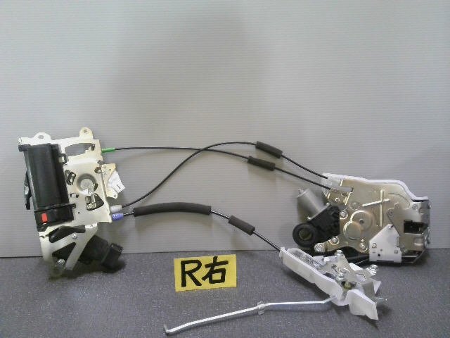 5kurudepa R6年 スペーシア 5AA-MK94S ドアロック ソレノイド MK54S カスタム XS 4WD リア右 テスト済 33188拍卖