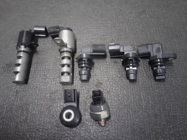 5kurudepa R2年 ハスラー 5AA-MR92S エンジン センサー セット 33389拍卖