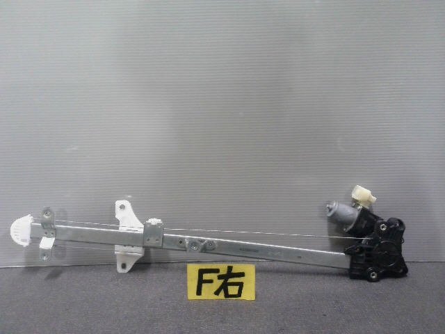 5kurudepa R2年 スペーシア 5AA-MK53S 右 フロント レギュレータ パワーウィンド モーター MM53S カスタムXS 2WD テスト済 33298拍卖