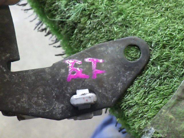 akurudepa H16年 ムーヴ ラテ DBA-L550S ABS 車速 センサー 89542-B2010 フロント右拍卖