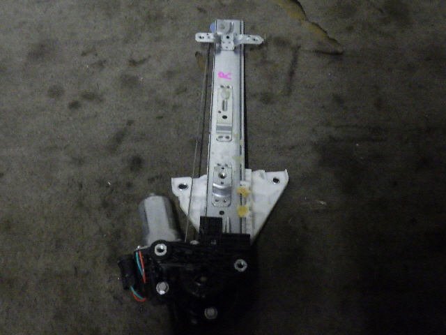 akurudepa H25年 パレット DBA-MK21S 右 リア レギュレータ パワーウィンド モーター 83501-82K03拍卖