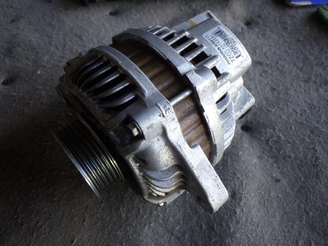 akurudepa R2年 N-BOX 6BA-JF3 オルタネーター ダイナモ S07B-173 31100-5YS-J02拍卖