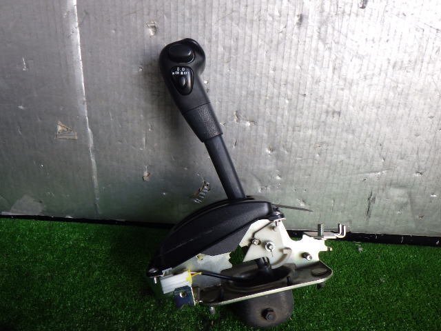 akurudepa H20年 キックス ABA-H59A シフト レバー 34903-6A00B拍卖