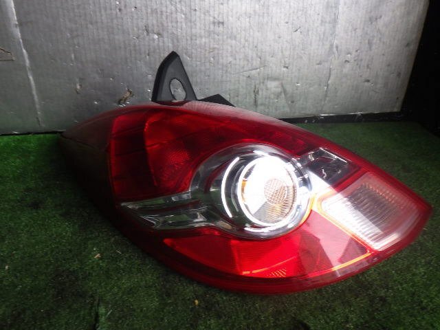 akurudepa H20年 ティーダ DBA-C11 左 テール ランプ ライト 26555-1JY0A STANLEY P7511拍卖