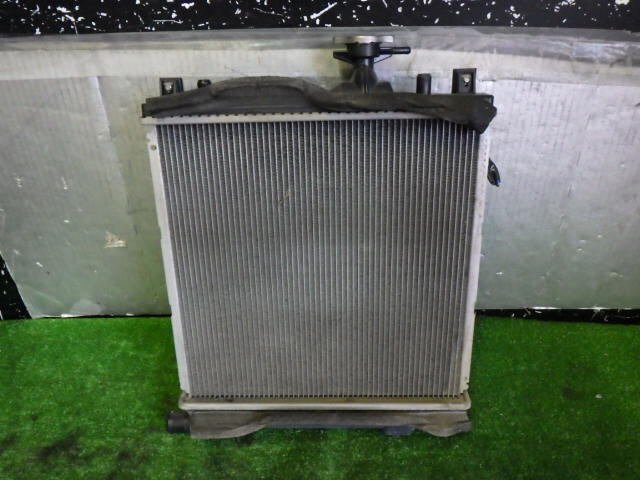 akurudepa H24年 ワゴンR DBA-MH23S ラジエータ ラジエター K6A 17700-82K00拍卖