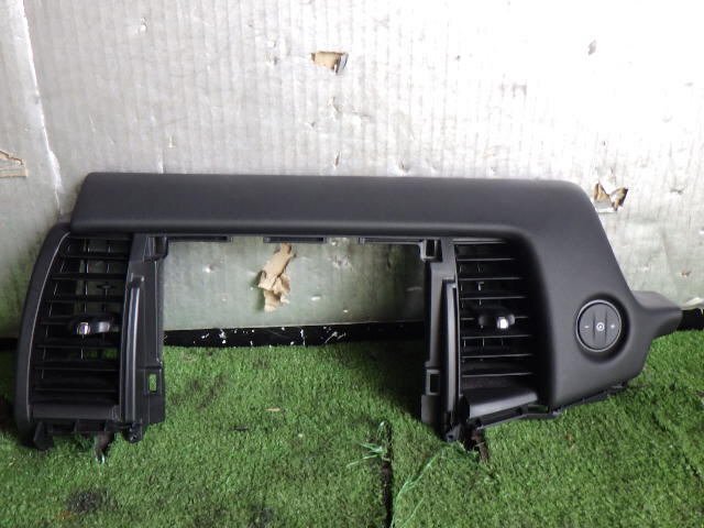 akurudepa R2年 フィット 6BA-GR1 フキダシクチセンター拍卖