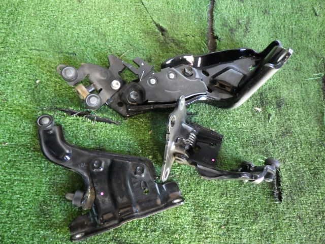 akurudepa H25年 ヴェルファイア DBA-ANH20W リア左スライドドアヒンジ拍卖