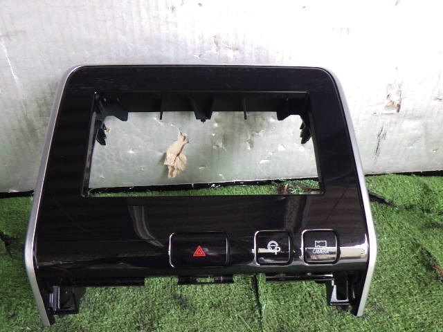 akurudepa H30年 セレナ DAA-GFNC27 クラスターパネル エアコン 吹き出し口 ルーバー 68260-5TA0A オーディオパネル拍卖