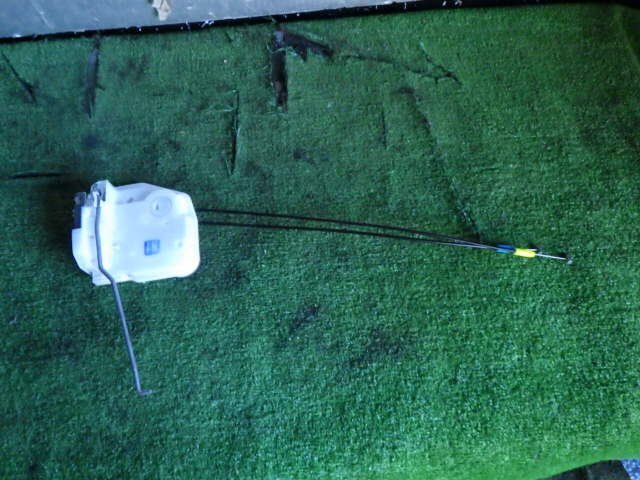 akurudepa R2年 ルークス 4AA-B45A ドアロック ソレノイド 80501-7NV0A フロント左拍卖