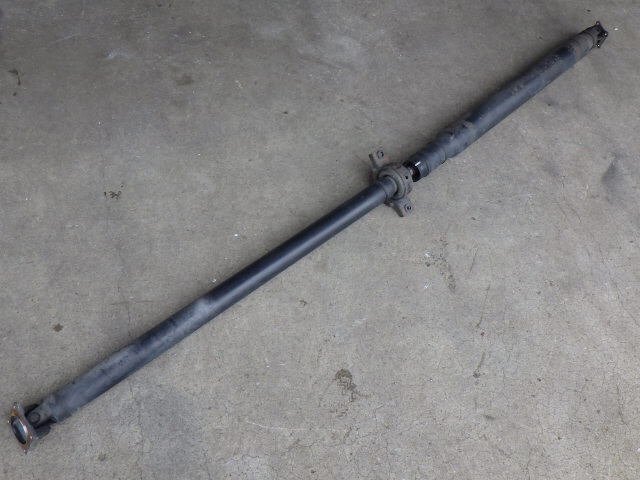 akurudepa H17年 セレナ CBA-NC25 プロペラ シャフト MR20DE 37000-CY100拍卖