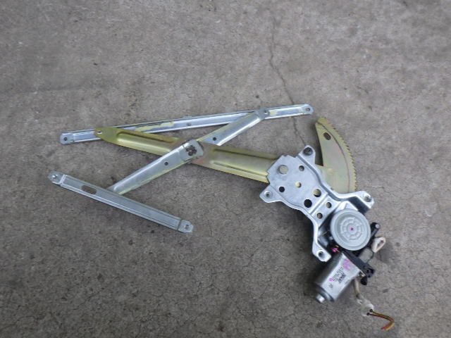 akurudepa H11年 ジムニー GF-JB23W 左 レギュレータ パワーウィンド モーター 83402-81A10拍卖