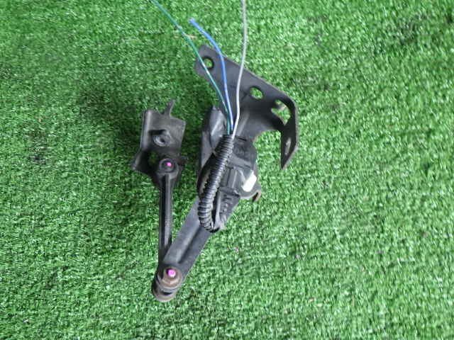akurudepa H22年 ムーヴ CBA-L175S ハイトセンサー 89408-B2050 ライトレベライザーセンサー拍卖
