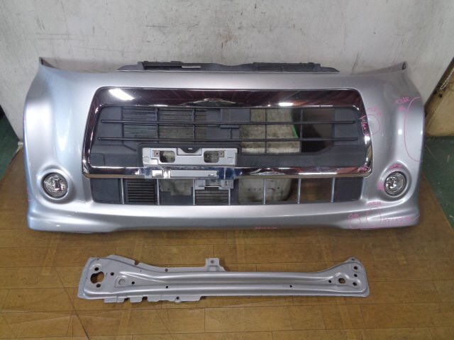ckurudepa H23年 タント DBA-L375S 後期 フロント バンパー 52119-B2A60-10 シルバー S28 3598拍卖