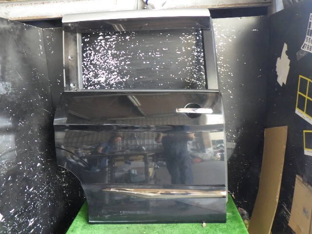 akurudepa H28年 セレナ DAA-GFNC27 リア 右 ドア スライド H210M-5TFMB 黒 XAL拍卖