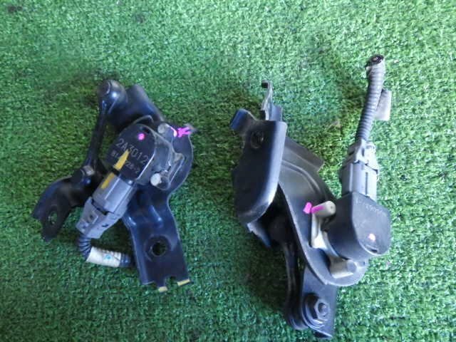 akurudepa H24年 フィット DAA-GP1 ハイトセンサー 33136-TN8-J01拍卖