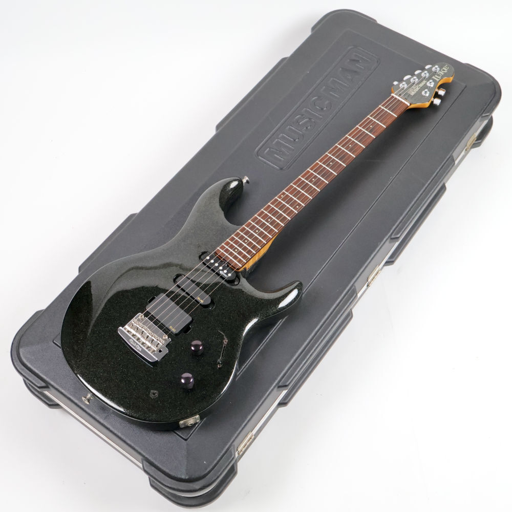 中古 エレキギター MUSIC MAN LUKE Black Sparkle Mod. Sustainer搭載 2002年製 ルカサーサイン入り Steve Lukather Signature拍卖