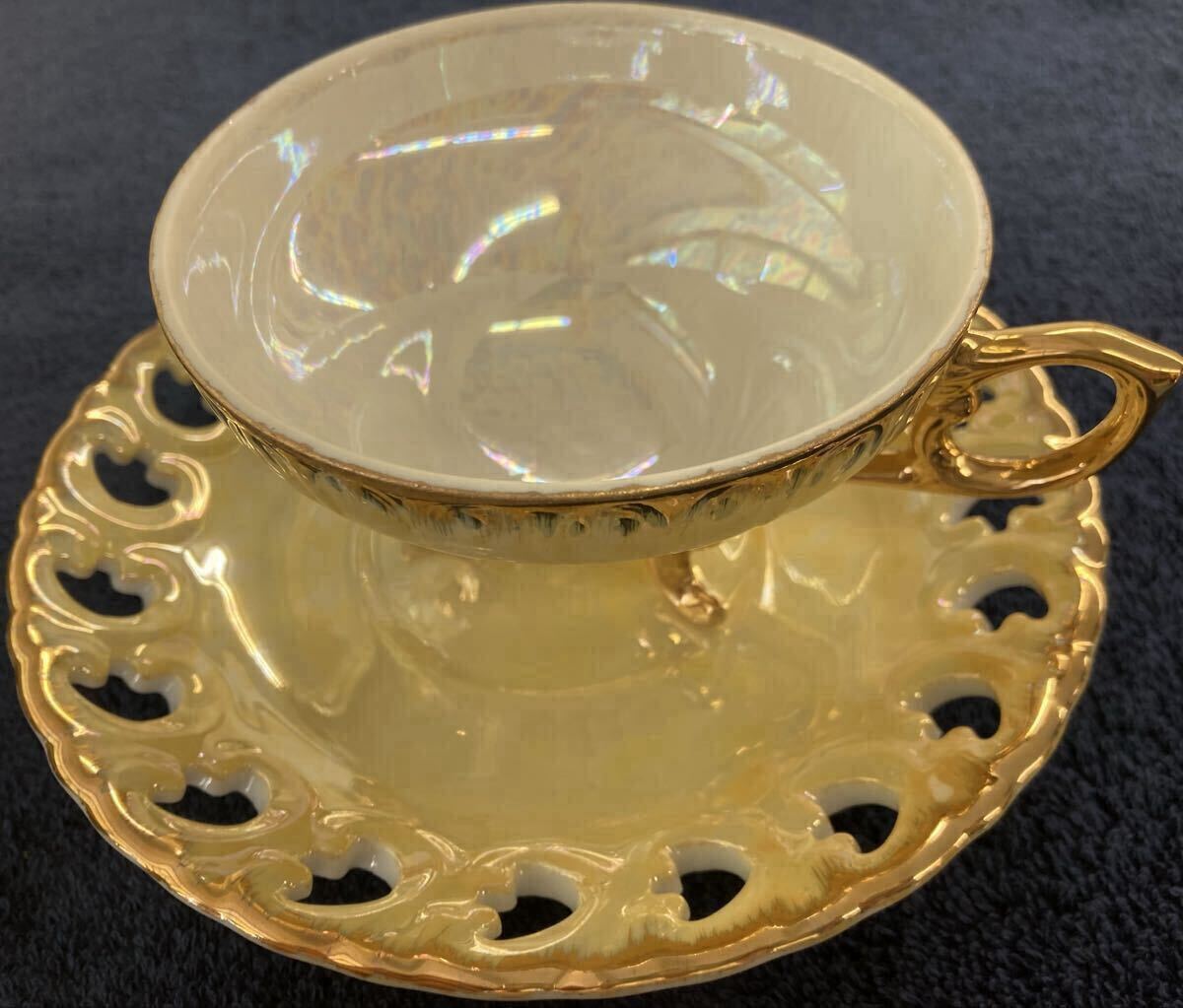 1円出品 (G-162) ワカオのラスター彩カップ&ソーサー 6客セット商品 金属光沢技法 ソーサー透かし彫りデザイン ティー拍卖