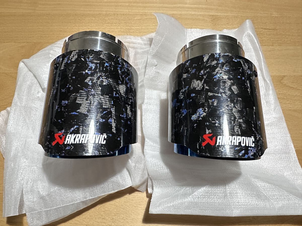 【希少】AKRAPOVIC アクラポビッチ ブルーカーボン マフラーカッター TP-CT/10 2個セット 新品未使用拍卖